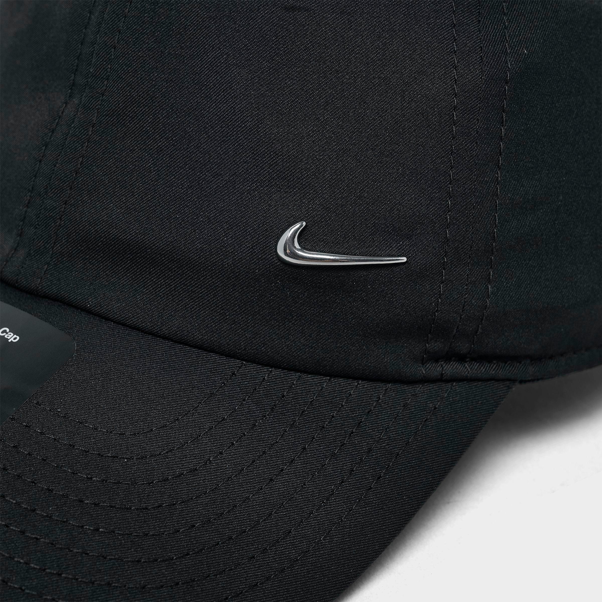 Nithtke Dri-FIT Club Unstructured Metal Swoosh Strapback Hat - Black/Silver