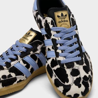 Women's adidas Originals Samba OG Casual Shoes - Part 5 - Chalk Blue/Core Black/Core Black - Detail shot