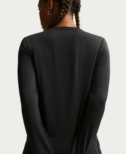 Nike Women's One Classic Dri-FIT Long-Sleeve Top - Black/white