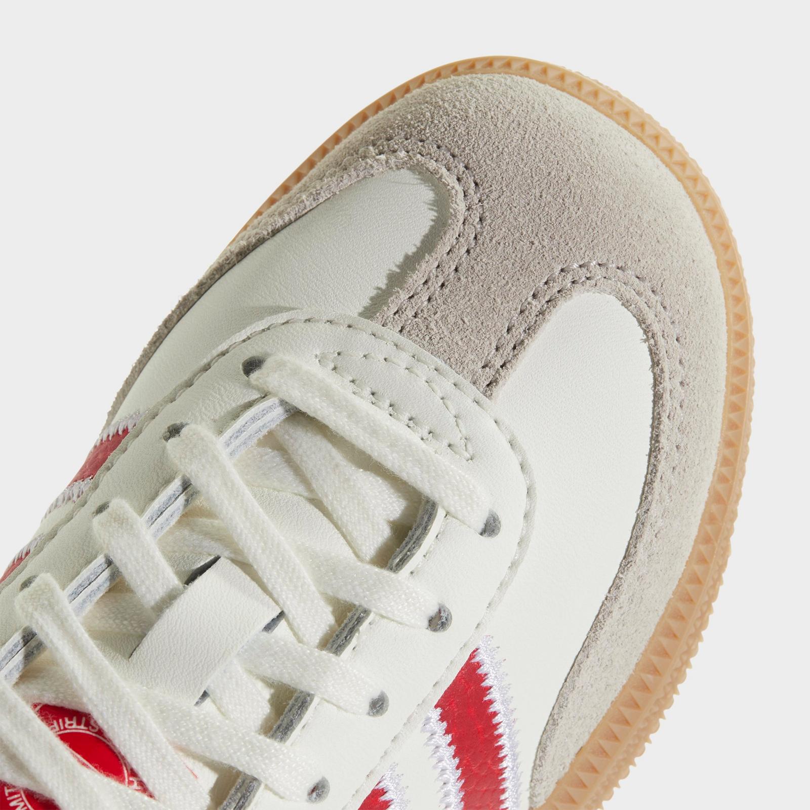Little Kids' adidas Originals Samba OG Casual Shoes - Off White/Better Scarlet/Gum - view 3