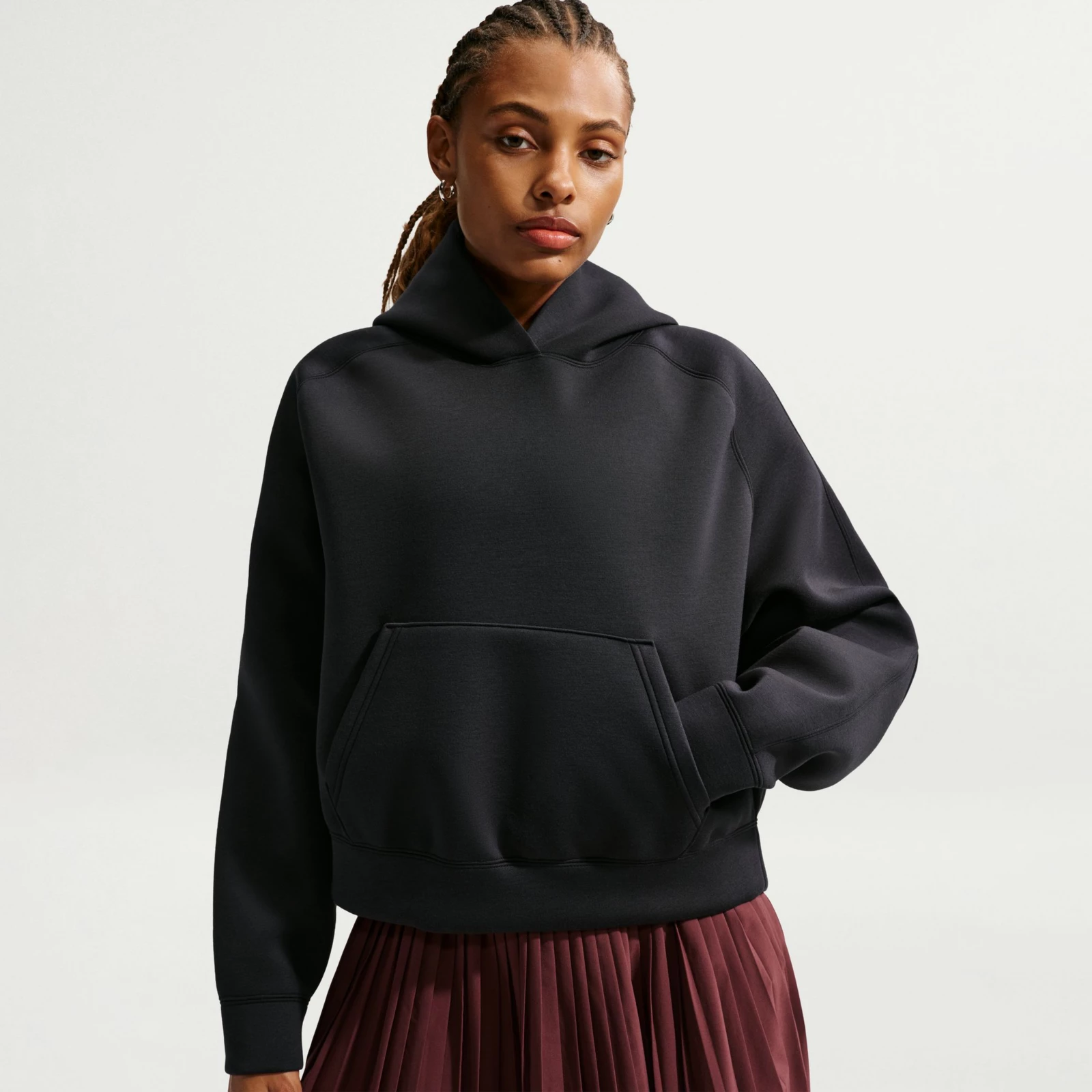 Nike Women's Pregame Fleece Hoodie - Black image 1