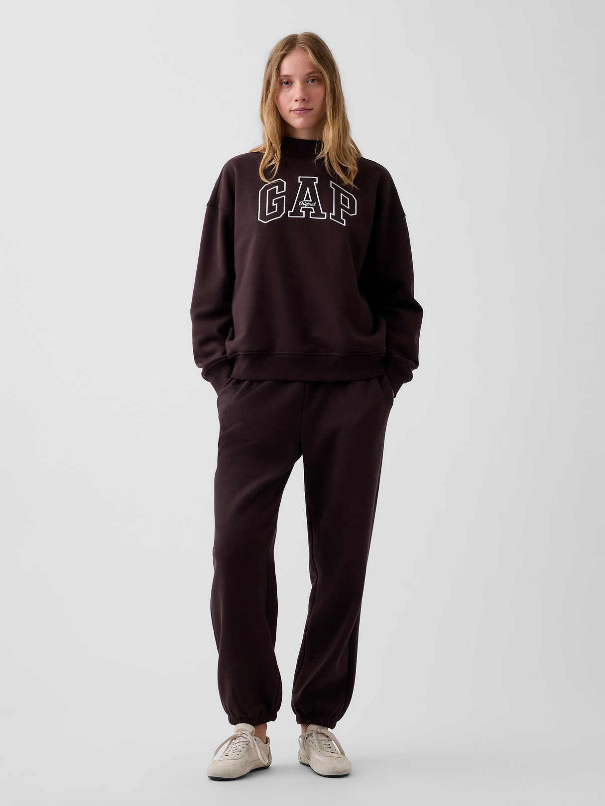 VintageSoft Oversized Mockneck Logo Sweatshirt - Brown