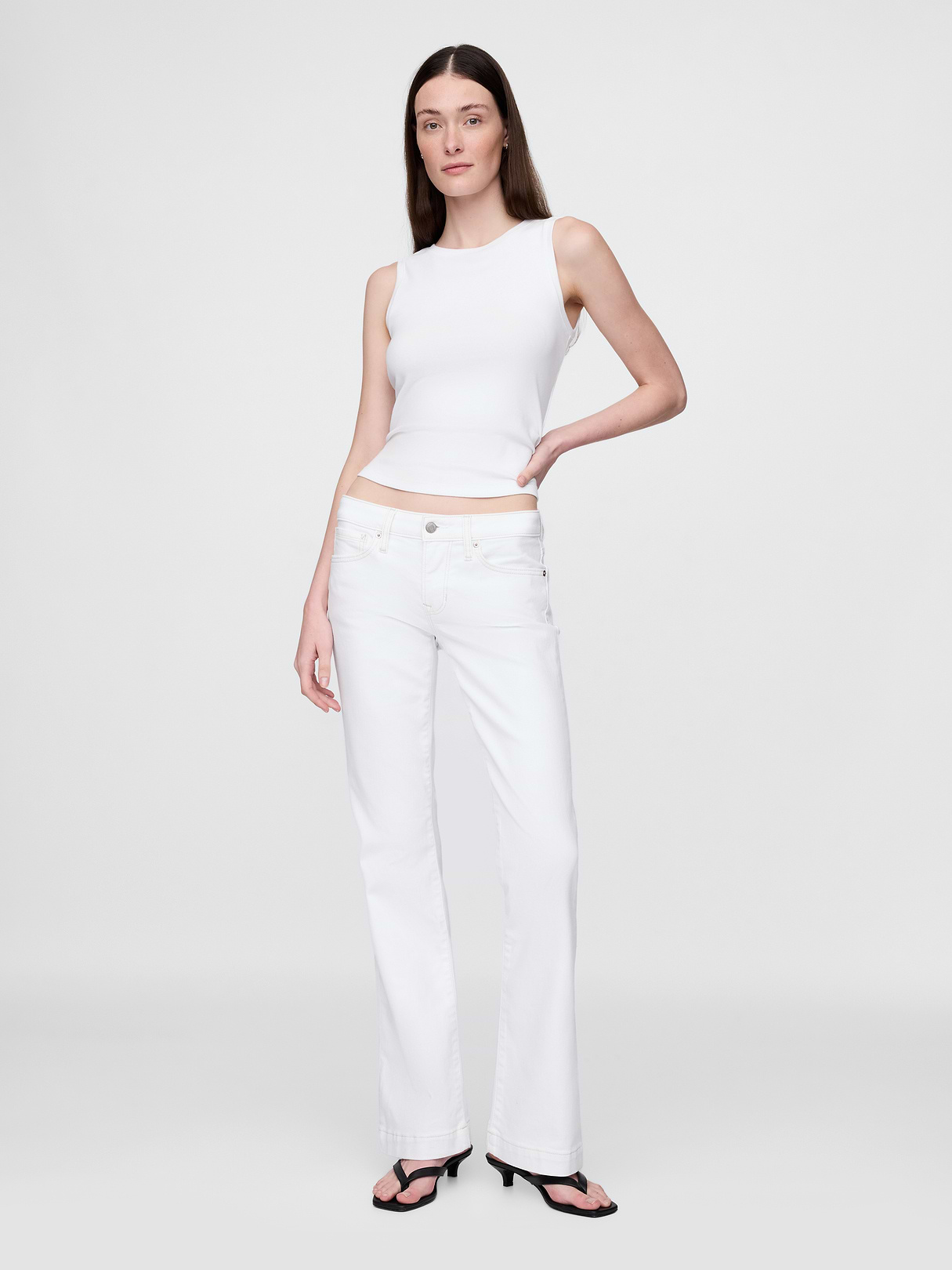 Low Rise Long & Lean Split-Hem Jeans - Optic white