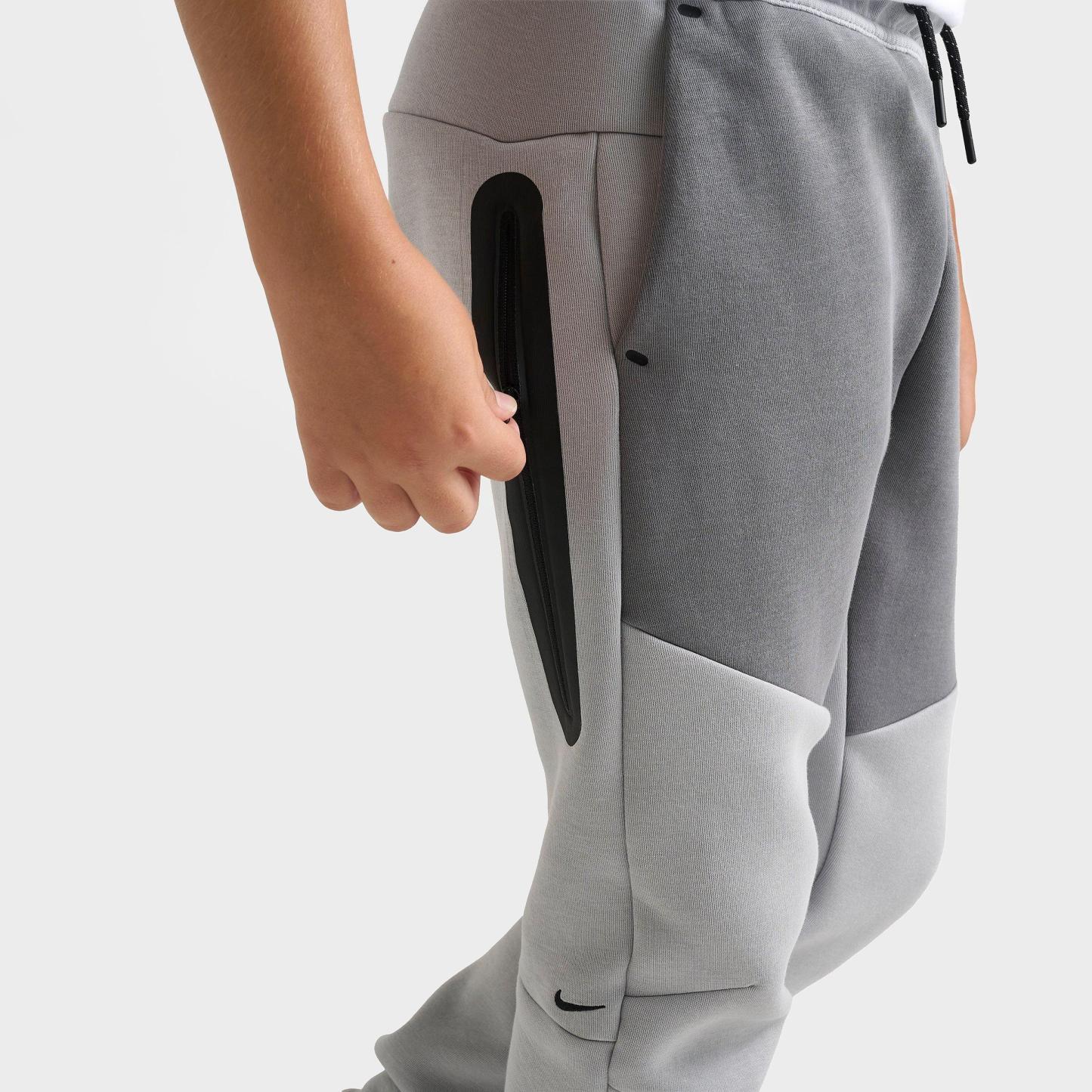 Big Kids' Nithtke Sportswear Tech Fleece Reflective Jogger Pants - Wolf Grey/Smoke Grey/Black/Energy