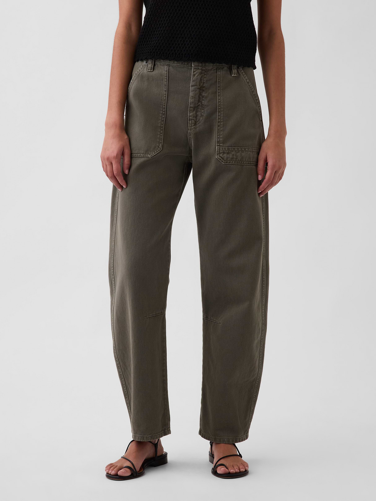 Mid Rise Barrel Utility Ankle Pants - Black moss green
