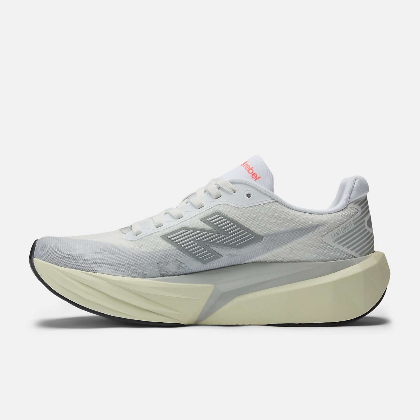 New Balance FuelCell Rebel v5, WFCXLD5