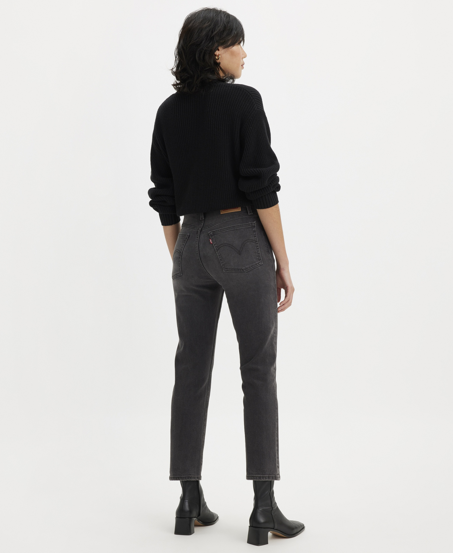 Levi's Women's Wedgie Straight-Leg High-Rise Cropped Jeans - Black