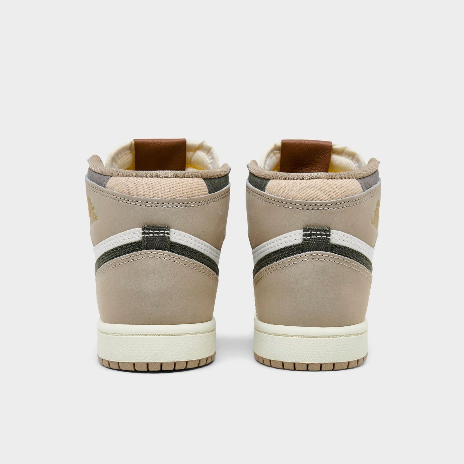 Little Kids' Air Jordan Retro 1 High OG Casual Shoes - way inspired by MJ's high school days - view 4