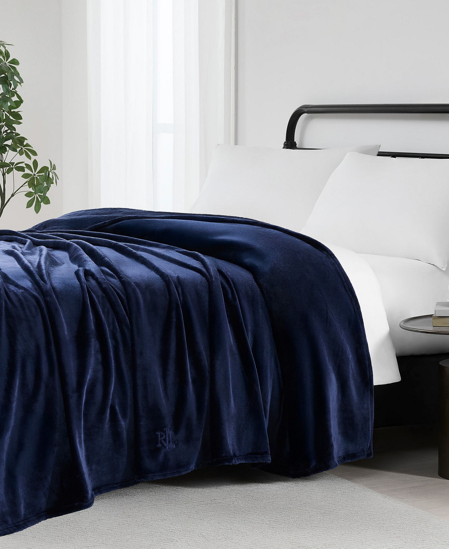 Lauren Ralph Lauren Micromink Plush Blanket, Twin - Navy