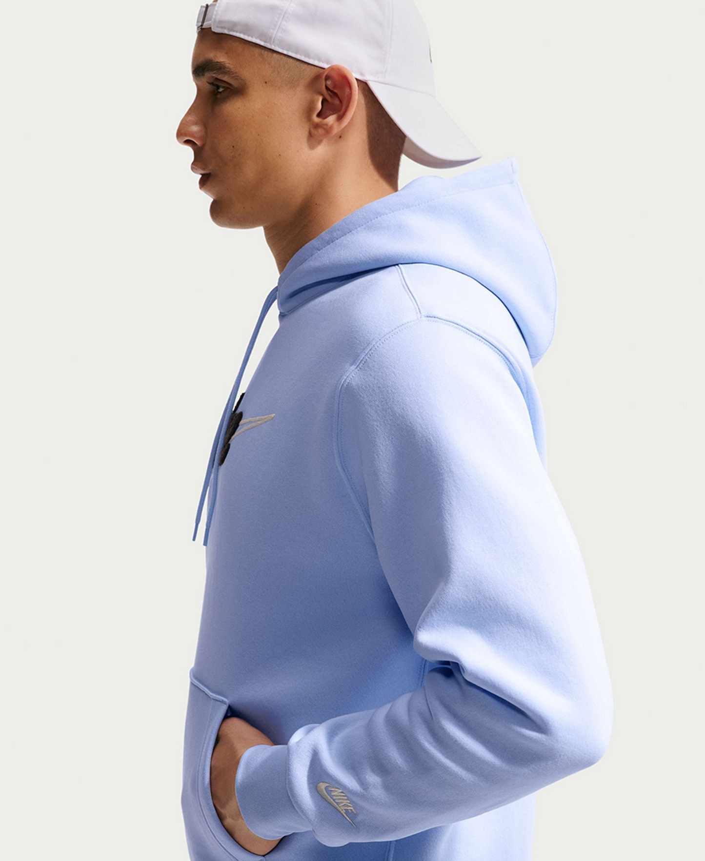 Nike Men's Embroidered Logo Relaxed-Fit Sweatshirt - Hydrogen Blue