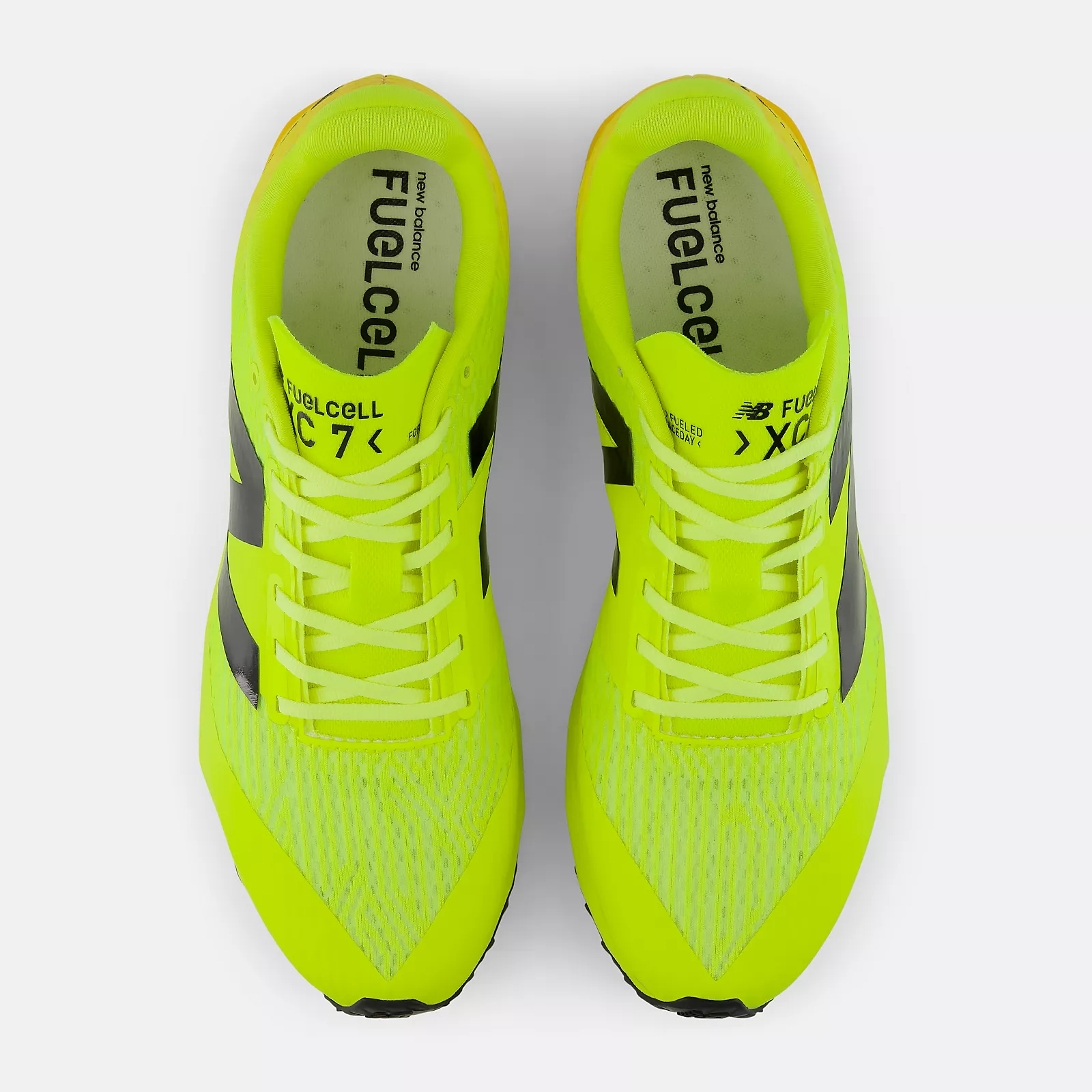 New Balance FuelCell XC7 v5 Spikeless, U71AX