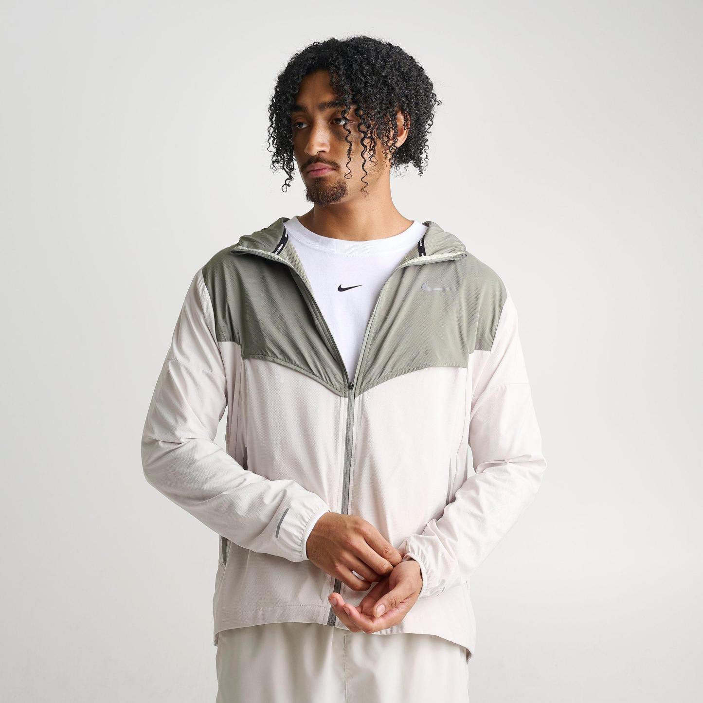 Men's Nithtke Impossibly Light Windrunner Running Jacket - Light Bone/Dark Stucco/Light Bone