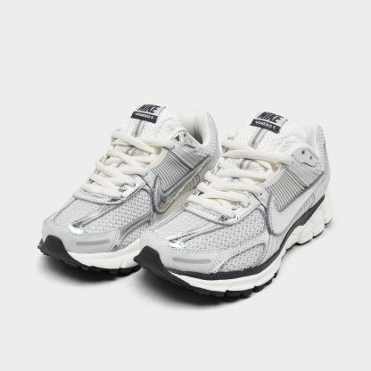 Women's Nike Zoom Vomero 5 Casual Shoes - Photon Dust/Gridiron/Sail/Chrome
