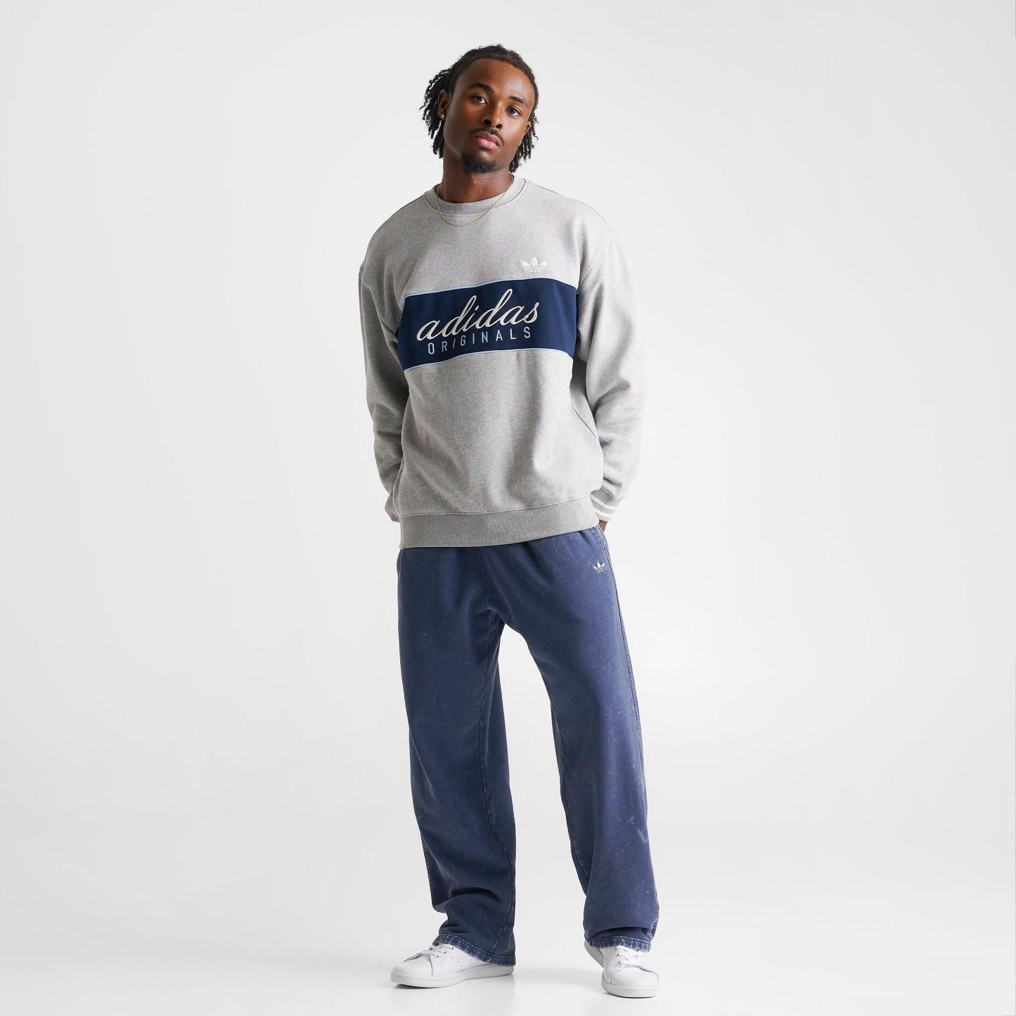 Men's adidas Originals Script Fleece Crewneck Sweatshirt - Medium Grey Heather