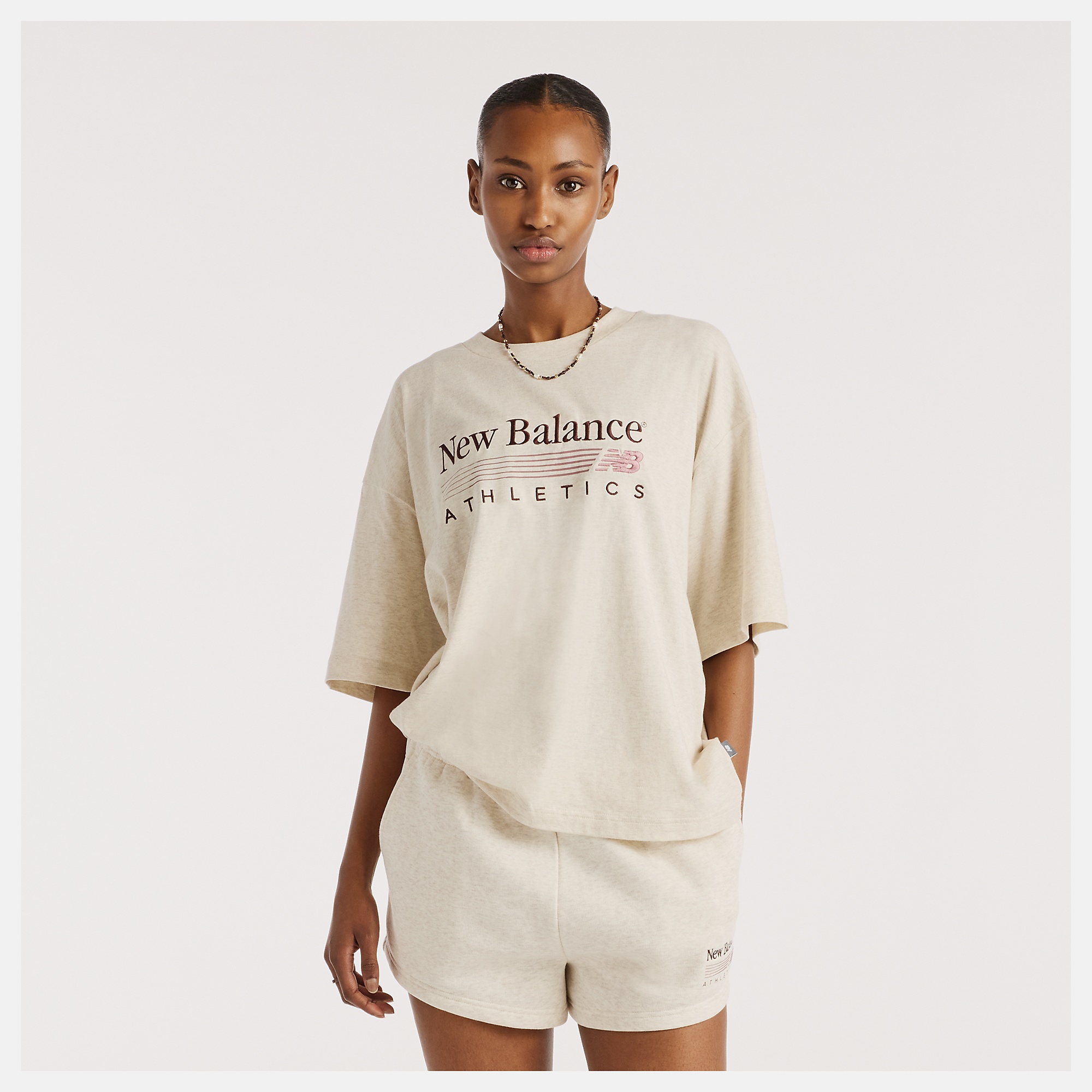 New Balance Trackside Oversized T-Shirt, WT6297MKLIT