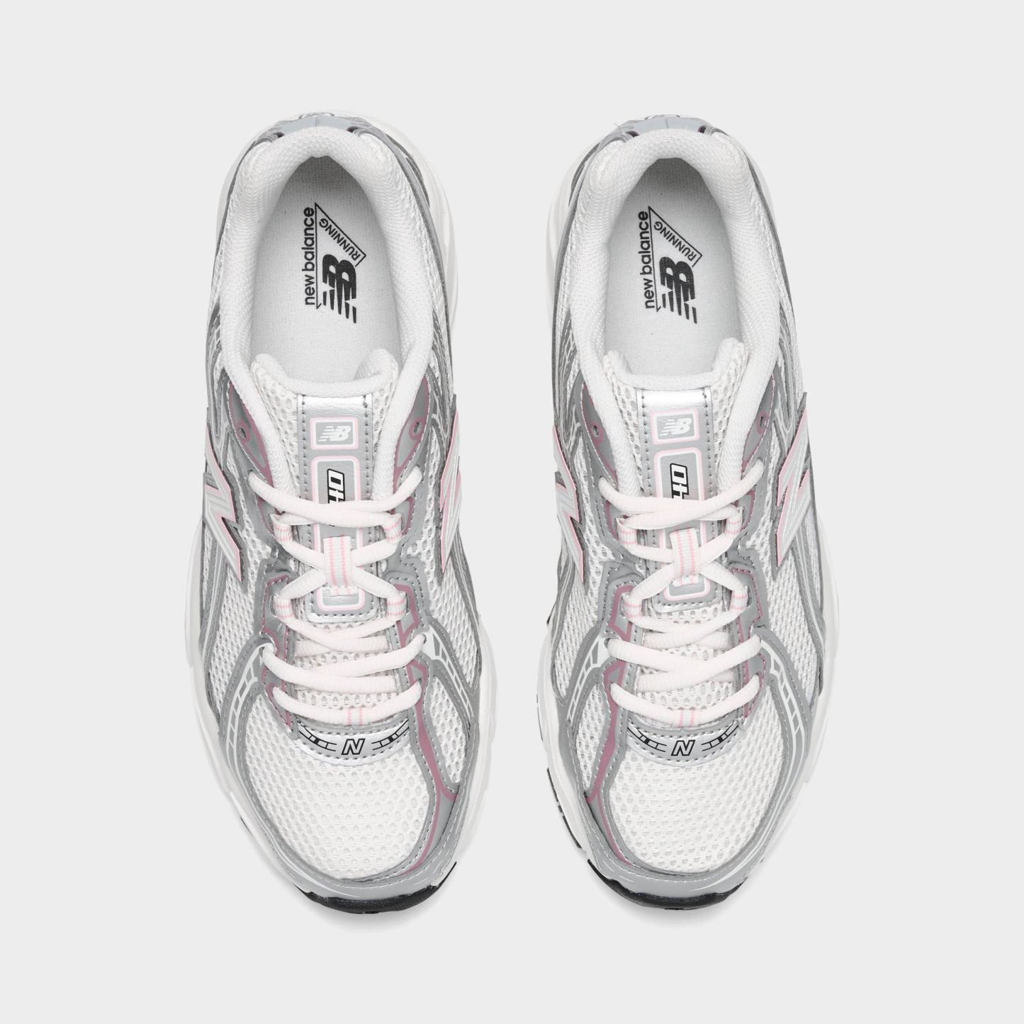 Big Kids' New Balance 740 Casual Shoes - Cream/Iridescent - view 5