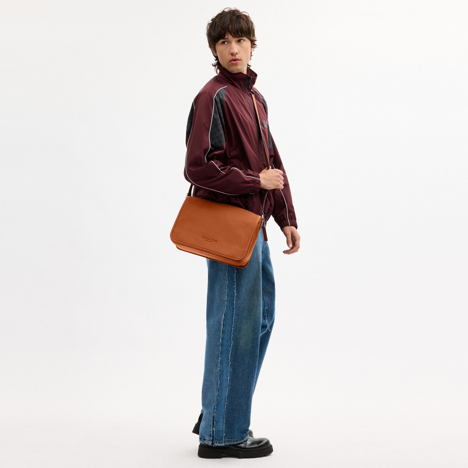 Colby Messenger Bag 32 - Silver/Amber Brown - view 2