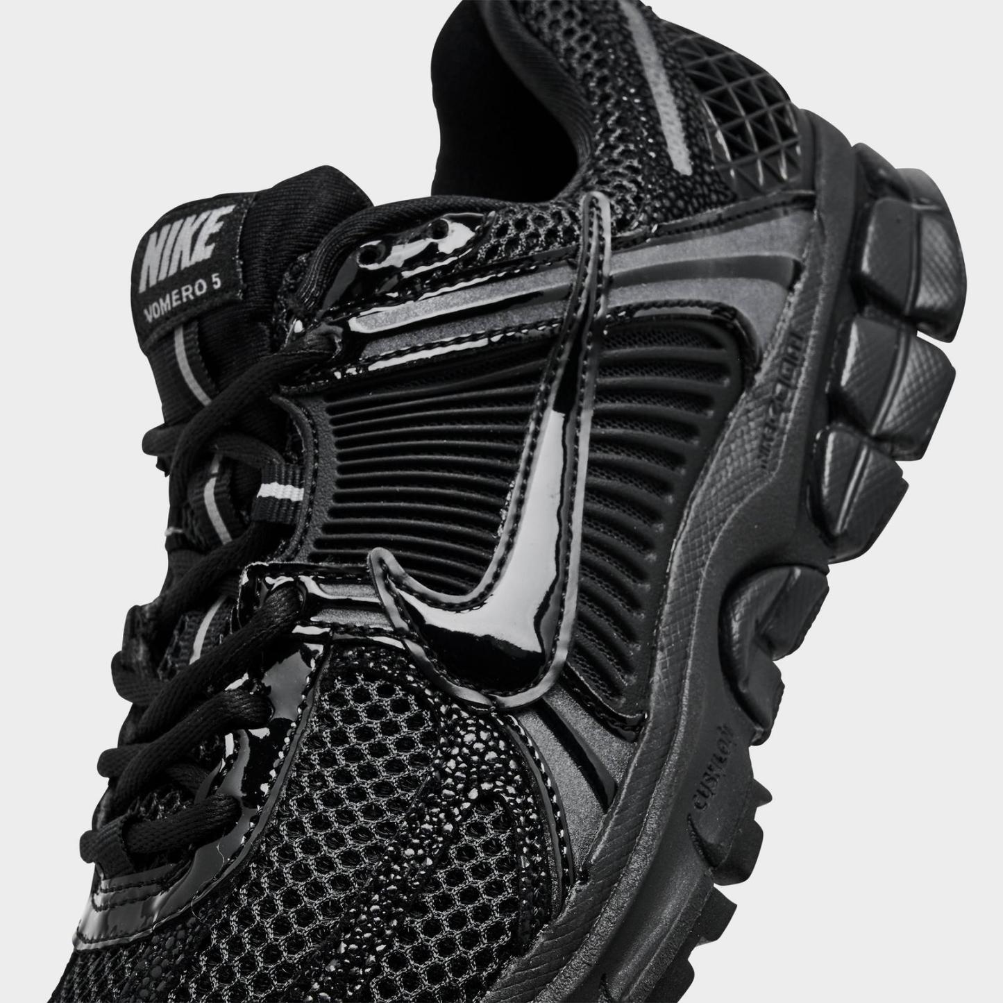 Women's Nike Zoom Vomero 5 Casual Shoes - Black/Metallic Silver/Anthracite/Black