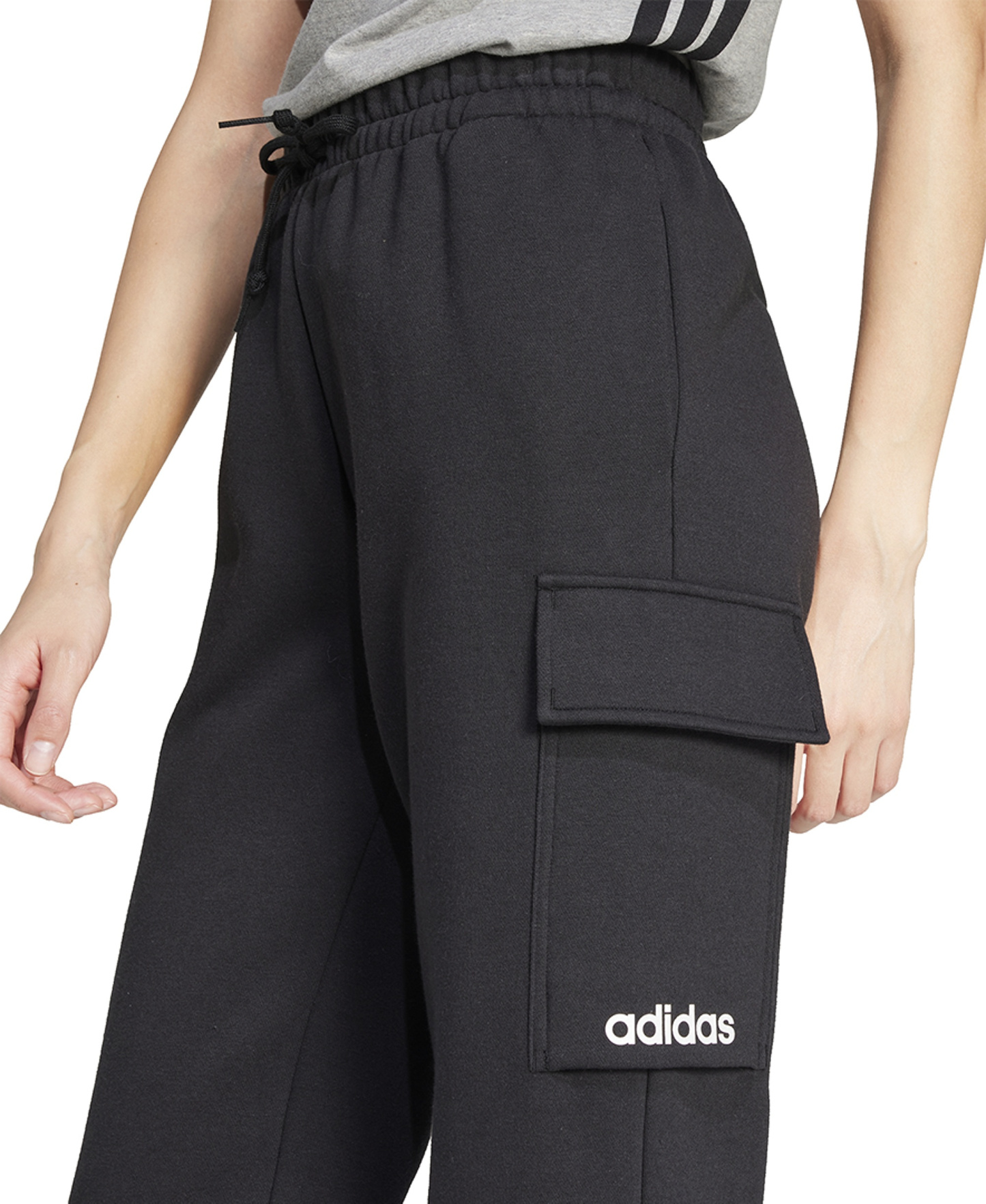 adidas Women's Essentials Fleece Cargo Sweatpants - Black/white
