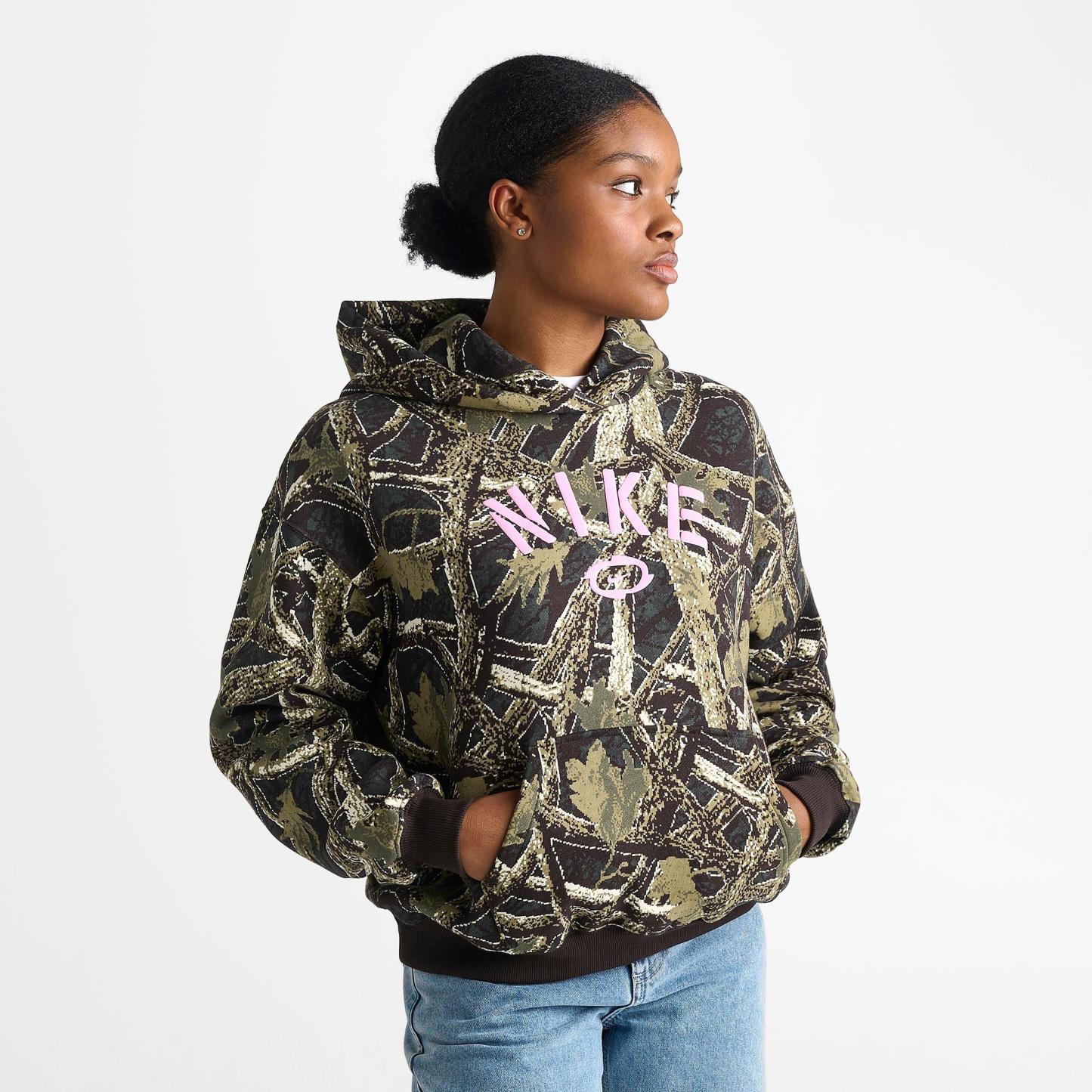 Women's Nithtke Studio Fleece Medium-Weight Camo Oversized Pullover Hoodie - Camo Green/Pink Rise