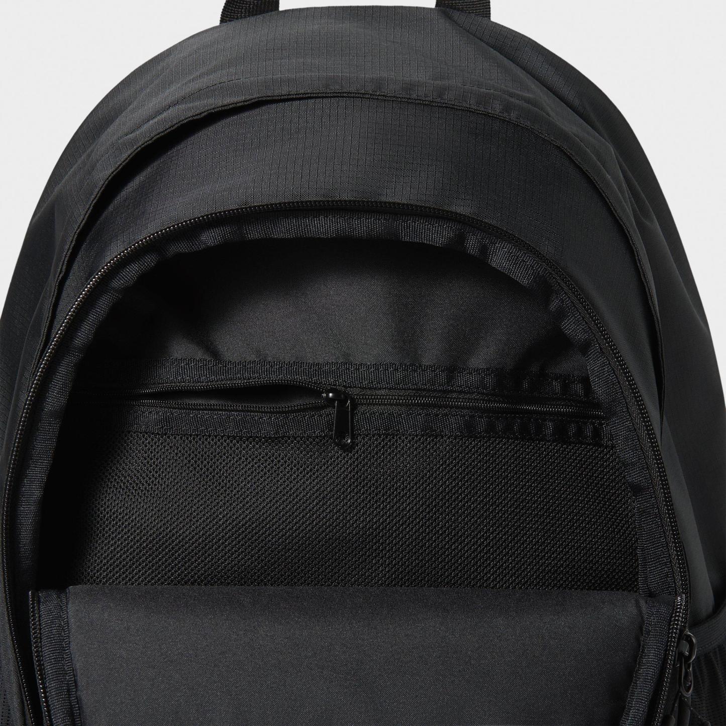 Nithtke Hayward Backpack (26L) - Black/Black/Anthracite