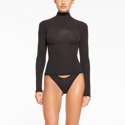FITS EVERYBODY TURTLENECK TOP - ONYX