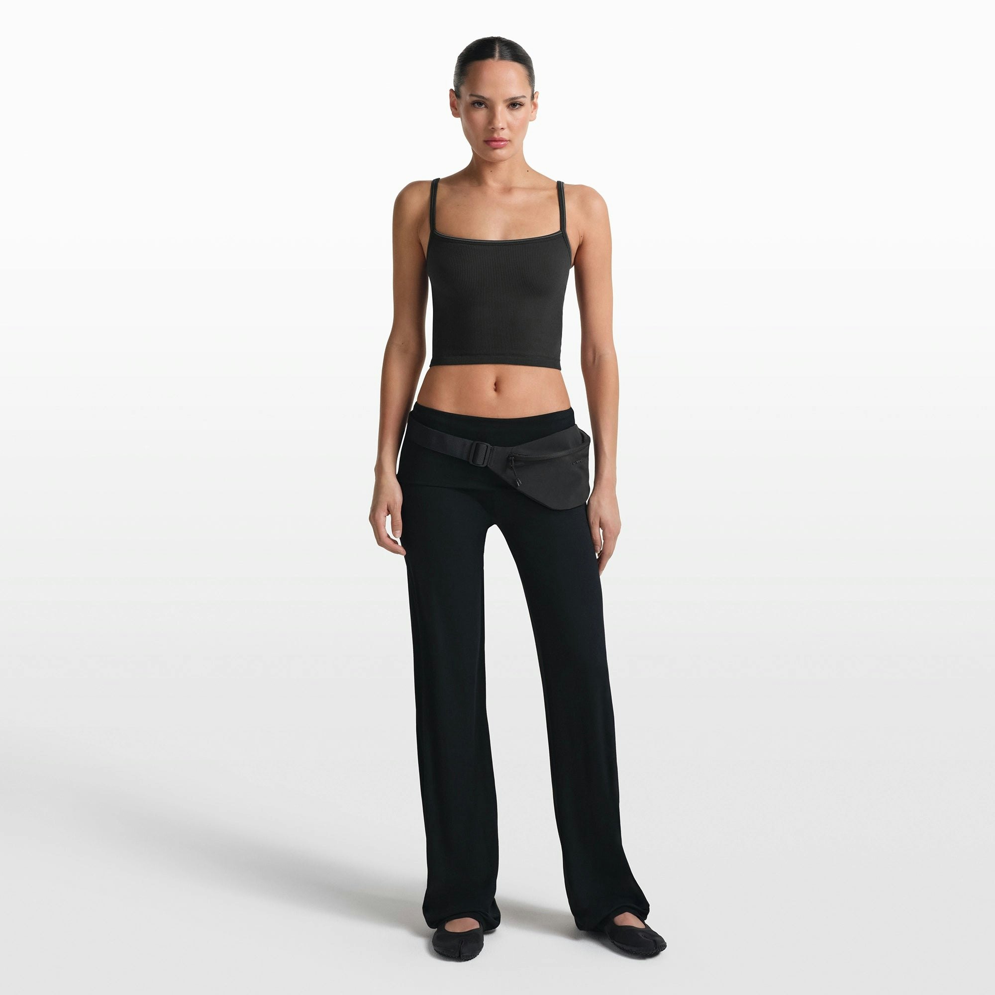 NikeSKIMS RIBBED SEAMLESS CAMI - OBSIDIAN