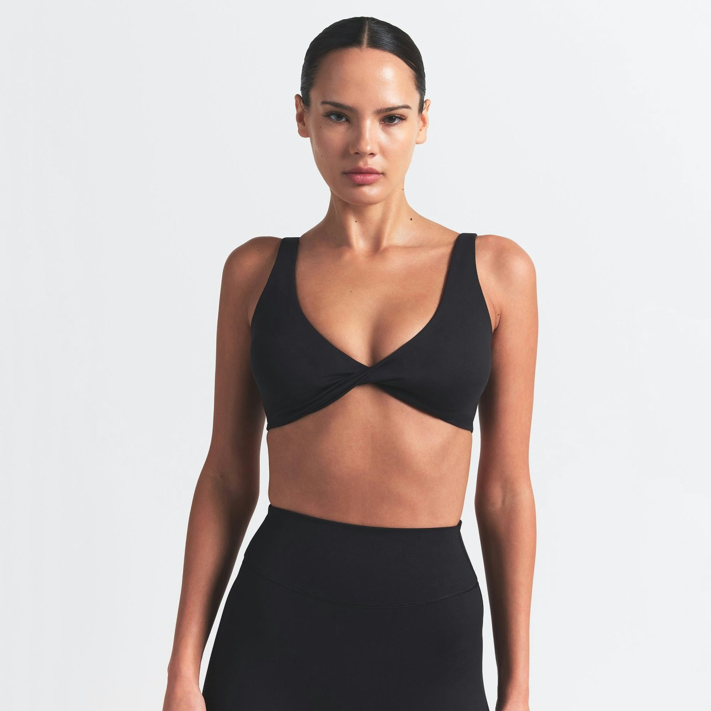 NikeSKIMS MATTE TWIST-FRONT BRA - OBSIDIAN - image 14