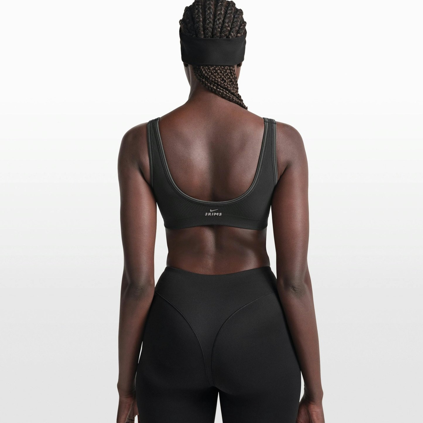 NikeSKIMS RIBBED SEAMLESS MICRO SCOOP BRA - OBSIDIAN - image 4