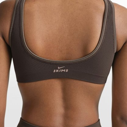 NikeSKIMS RIBBED SEAMLESS MICRO SCOOP BRA - PHOENIX - image 11