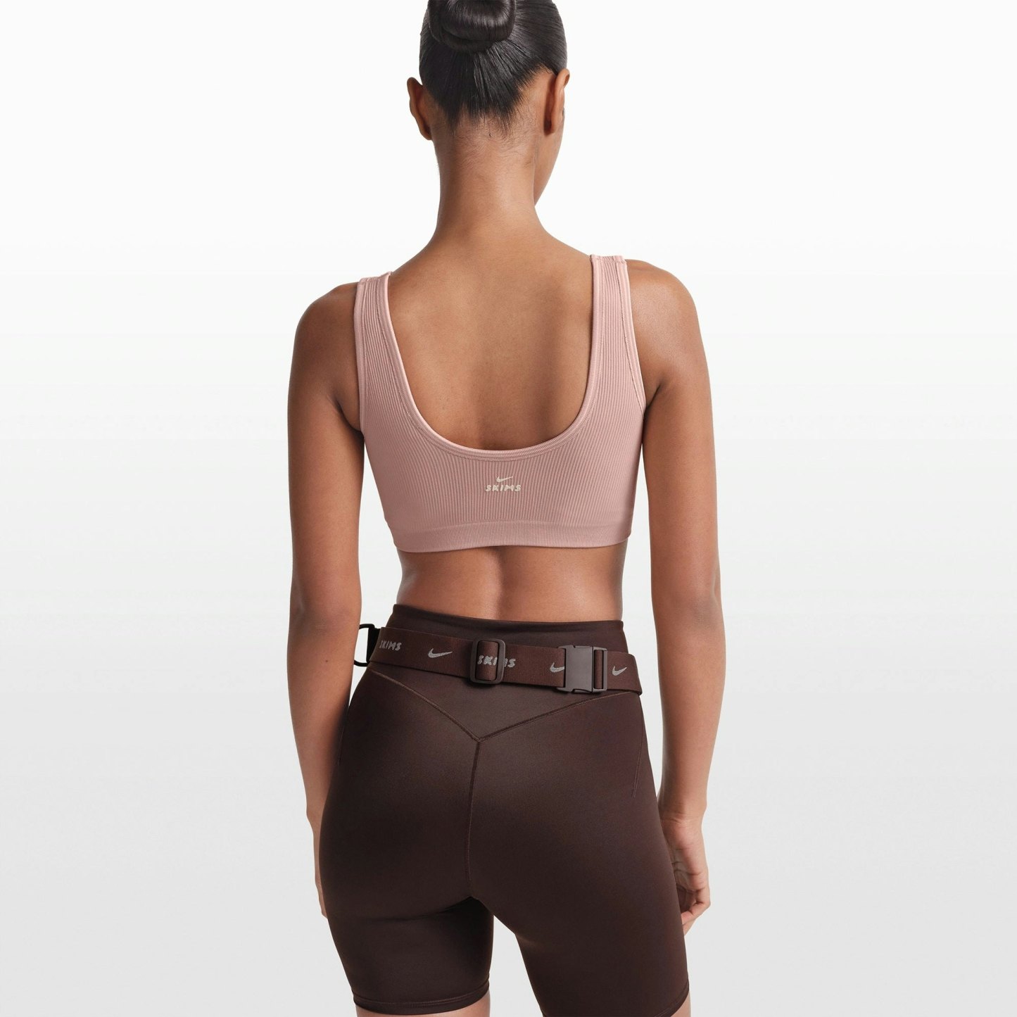 NikeSKIMS RIBBED SEAMLESS SCOOP BRA - HIMALAYAN - image 13