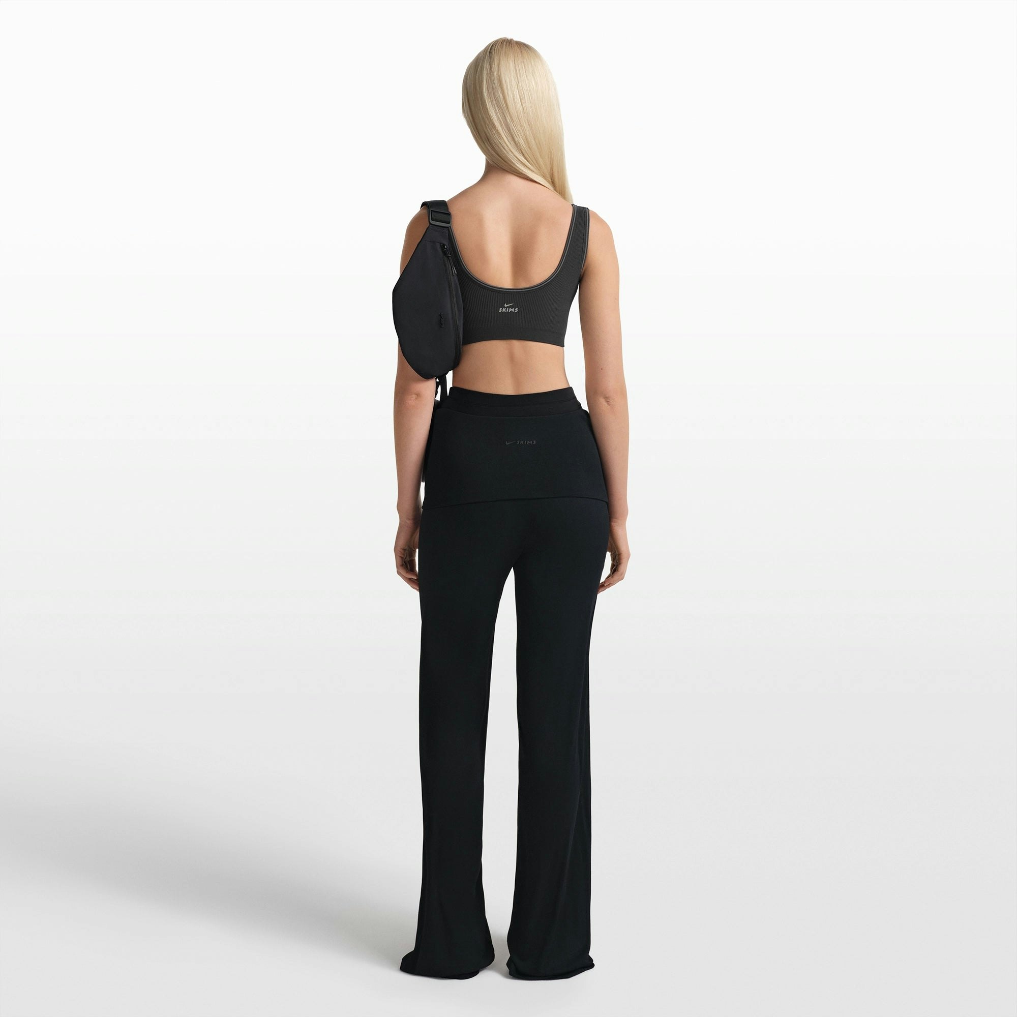 NikeSKIMS RIBBED SEAMLESS SCOOP BRA - OBSIDIAN - image 6