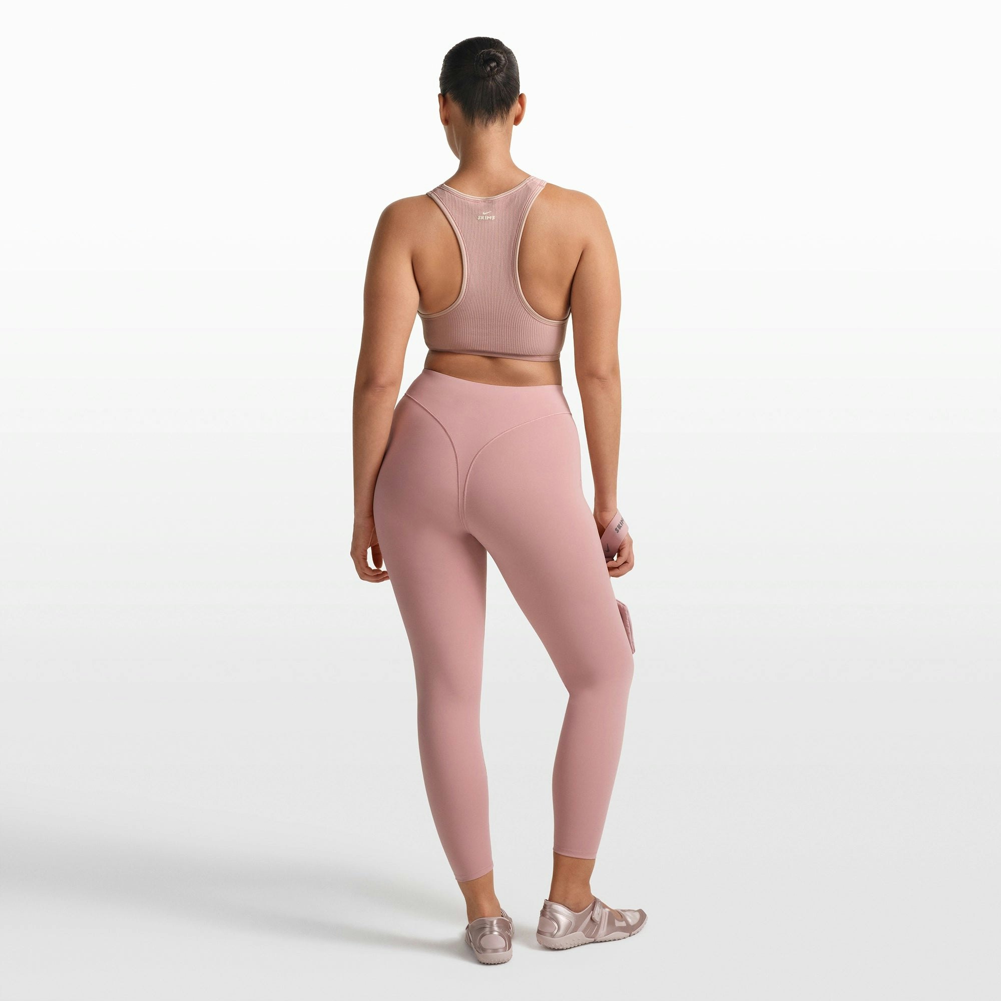 NikeSKIMS RIBBED SEAMLESS RACER FRONT BRA - HIMALAYAN - image 20