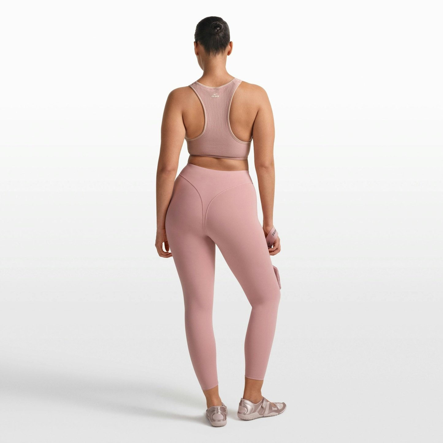 NikeSKIMS RIBBED SEAMLESS RACER FRONT BRA - HIMALAYAN - image 20