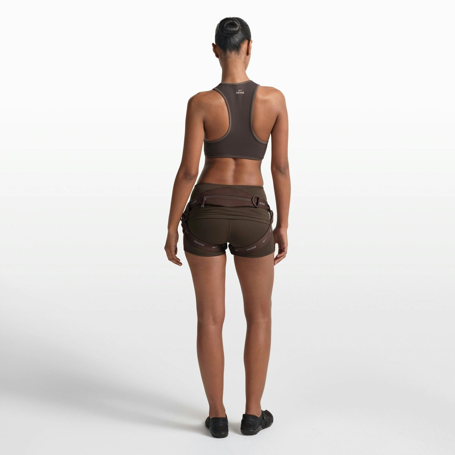 NikeSKIMS RIBBED SEAMLESS RACER FRONT BRA - PHOENIX - image 12
