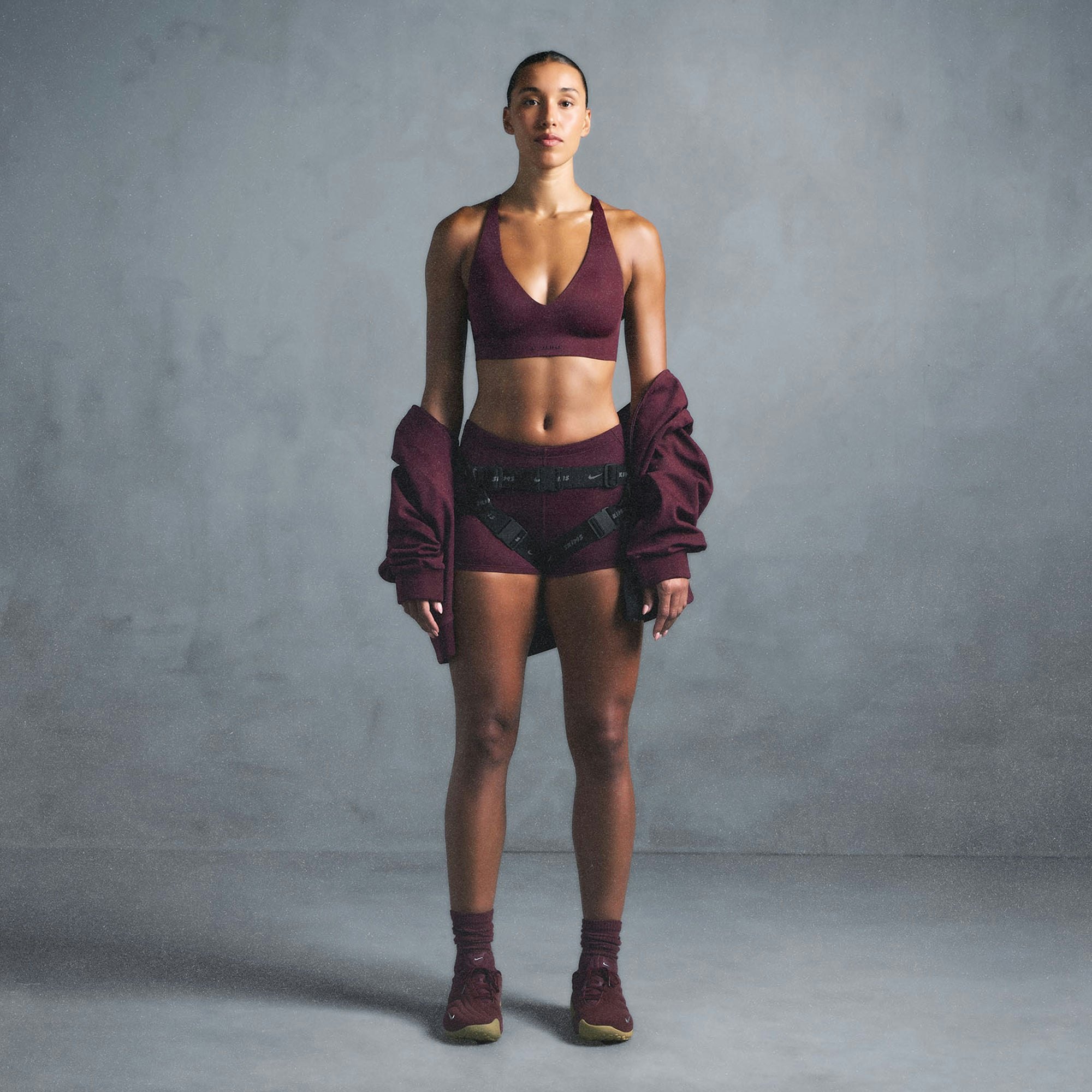NikeSKIMS MATTE V-NECK BRA TOP - CURRANT - image 32