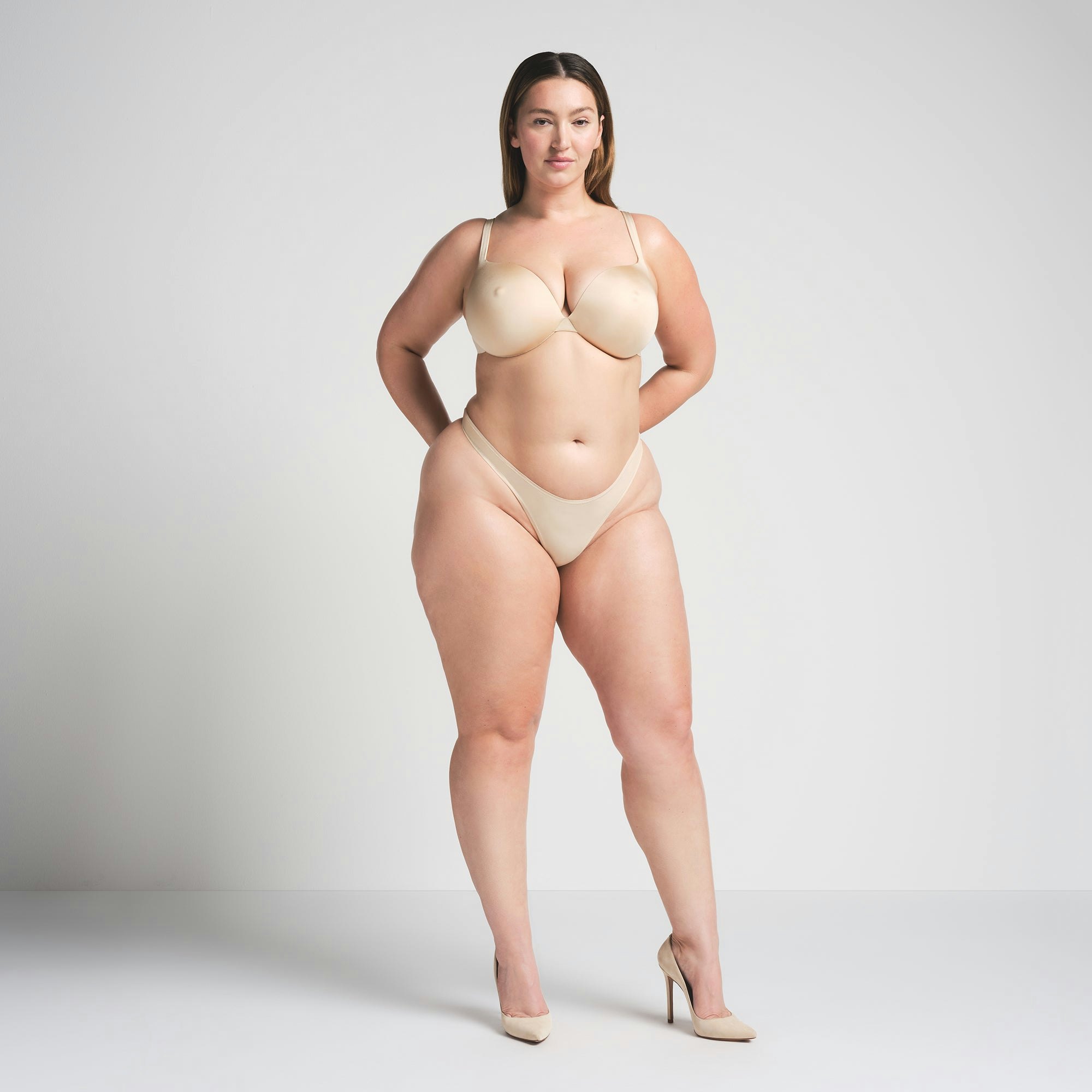 SKIMS ULTIMATE NIPPLE PUSH-UP BRA - SAND - image 10