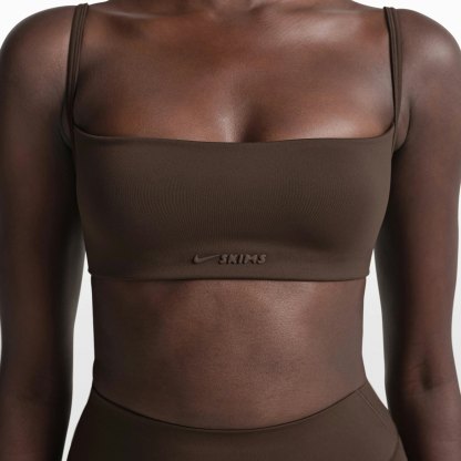 NikeSKIMS MATTE MICRO BRA - DARK SEPIA - image 4