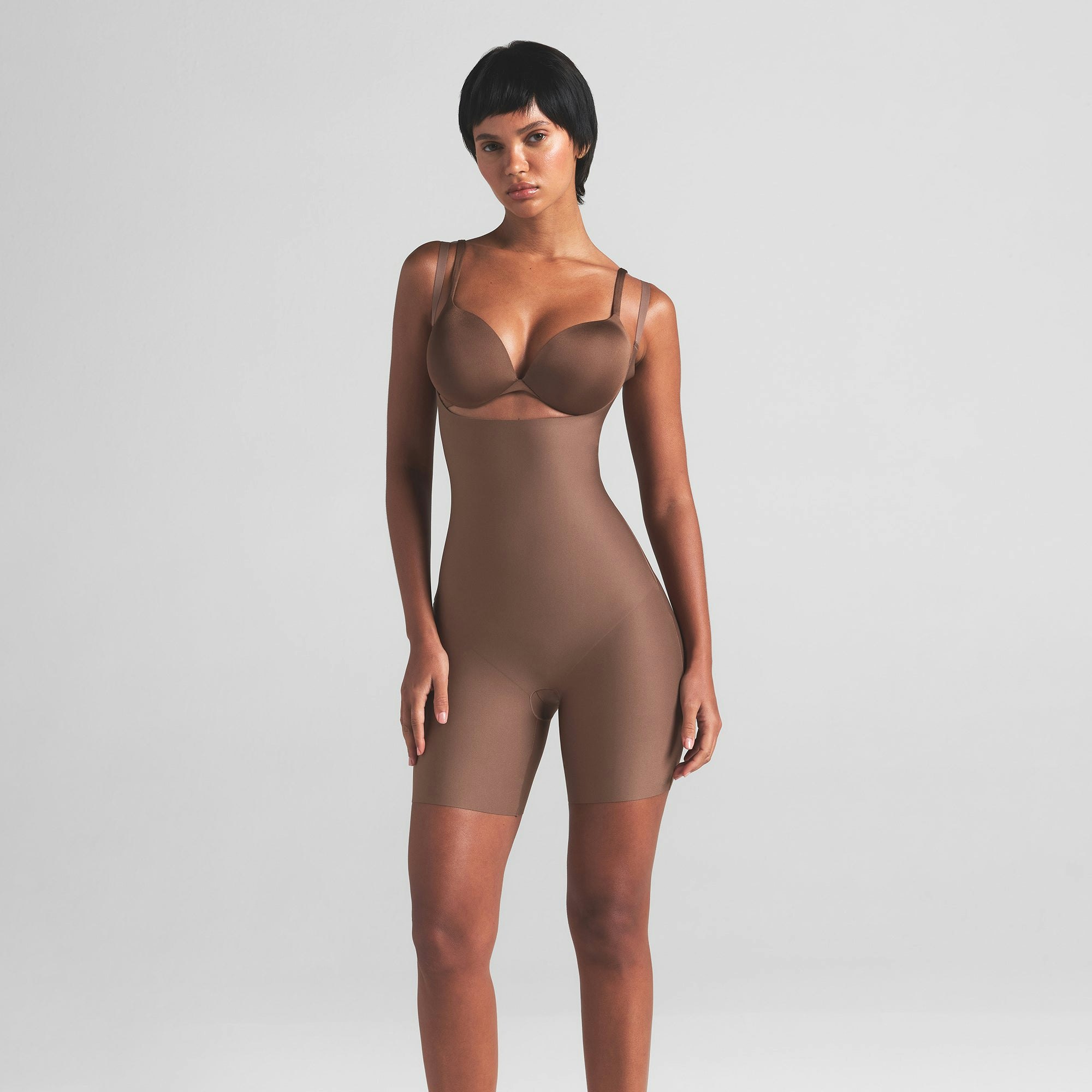 SKIMS BODY CORE SCULPT OPEN BUST MID THIGH BODYSUIT - JASPER