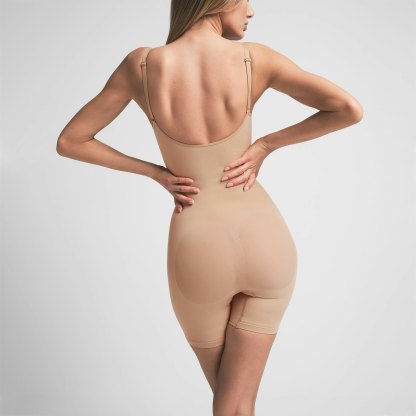 SEAMLESS SCULPT MID THIGH BODYSUIT - CLAY