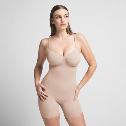 SEAMLESS SCULPT MID THIGH BODYSUIT - MICA