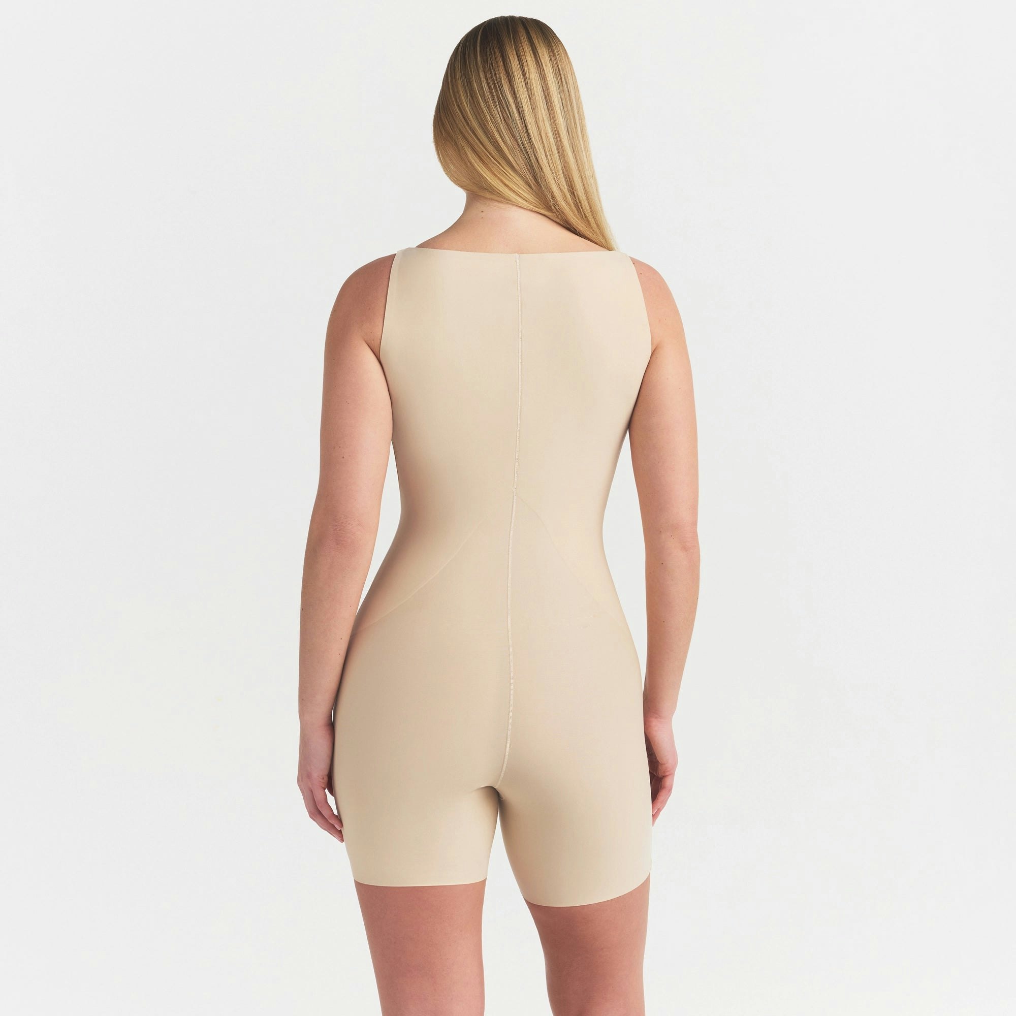 SKIMS BODY CORE SCULPT BACK SMOOTHING OPEN BUST MID THIGH BODYSUIT - SAND