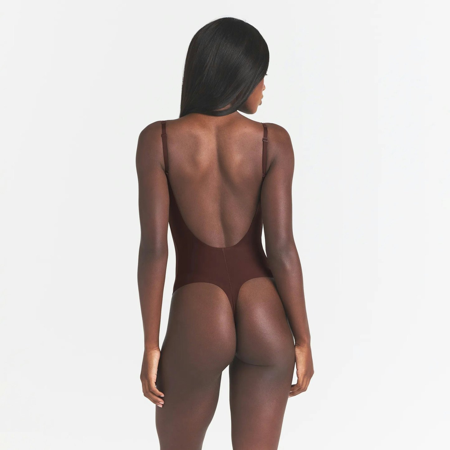 SKIMS BODY SCOOP LOW BACK THONG BODYSUIT - COCOA
