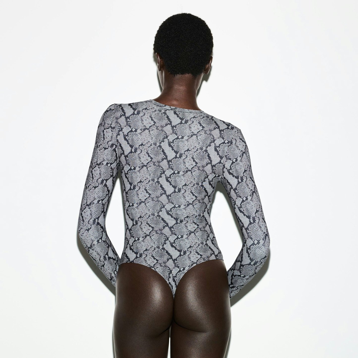 FITS EVERYBODY LONG SLEEVE CREW NECK BODYSUIT - SHADOW SNAKE PRINT - image 20