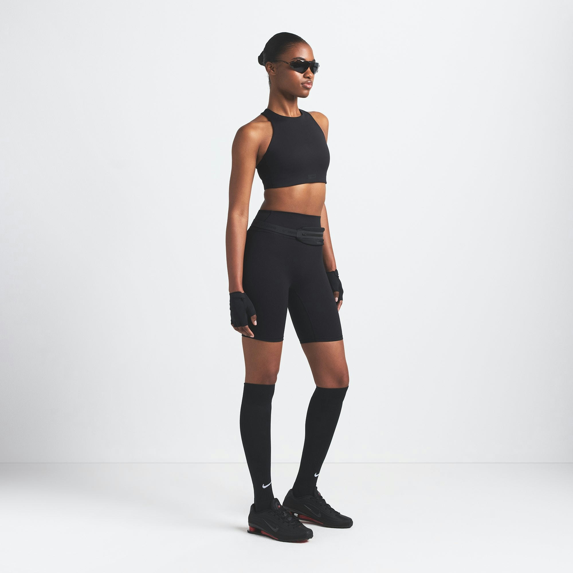 NikeSKIMS MATTE 7" BIKER SHORT - OBSIDIAN - image 4