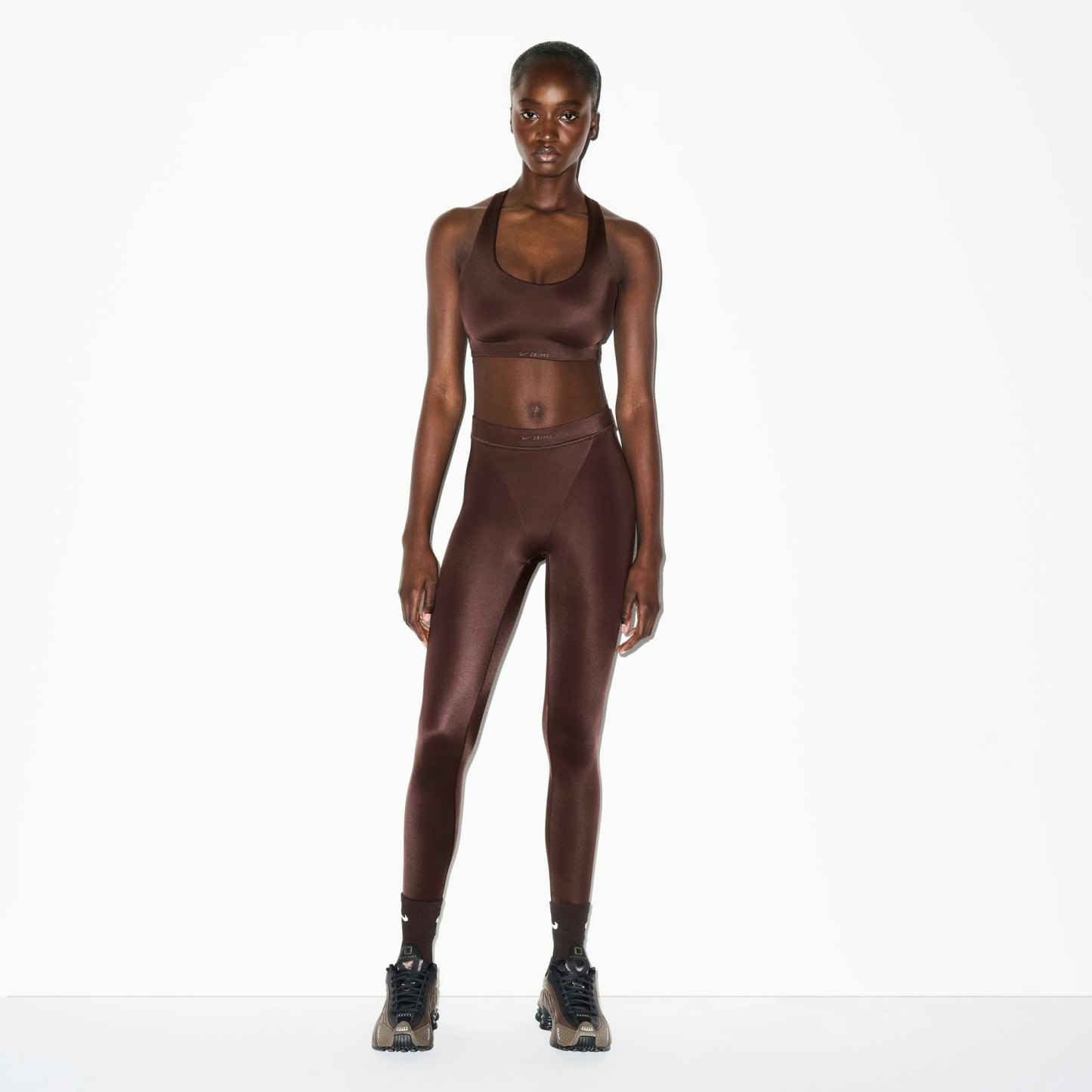 NikeSKIMS SHINE V-LINE 26" LEGGING - PHOENIX - image 9
