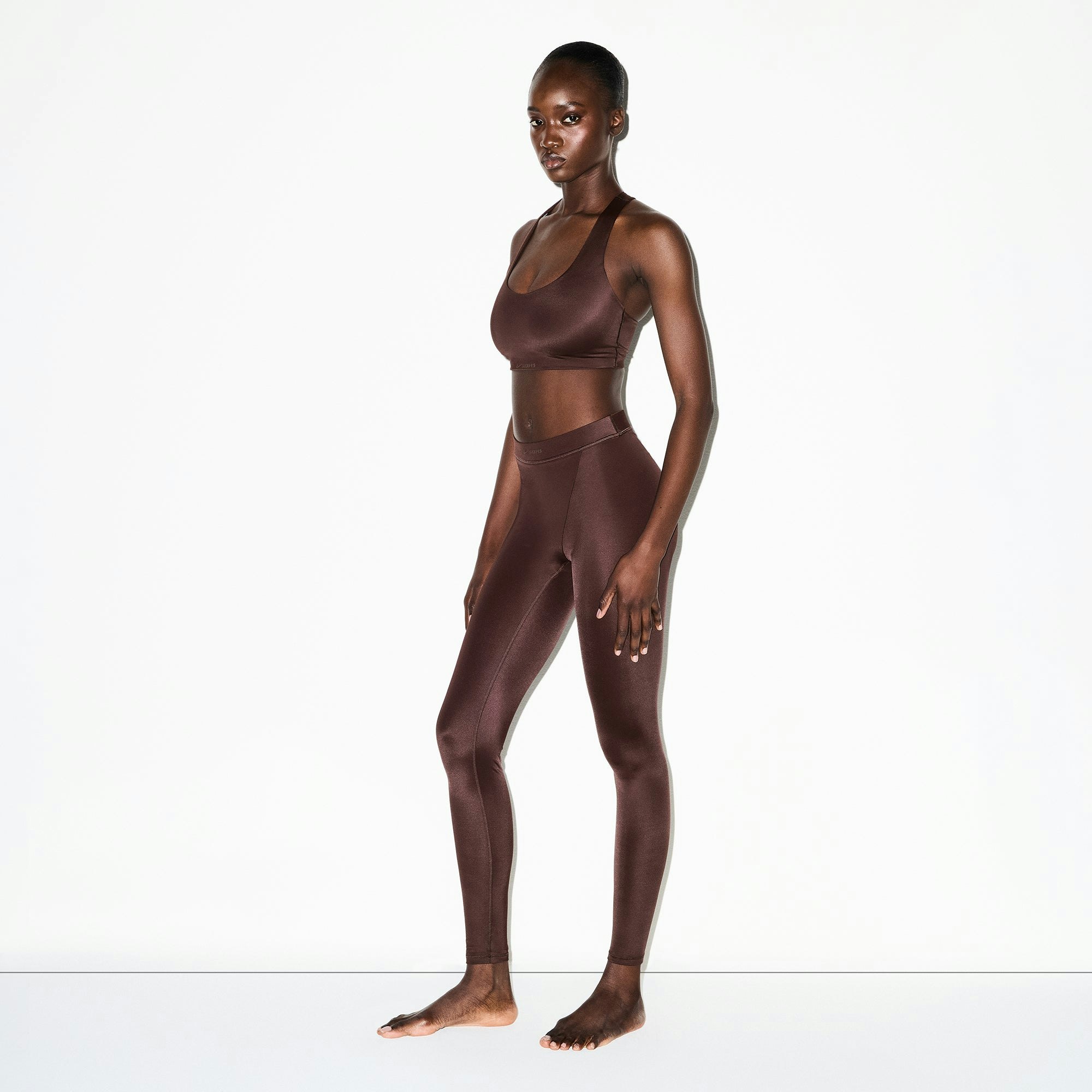 NikeSKIMS SHINE V-LINE 26" LEGGING - PHOENIX - image 10