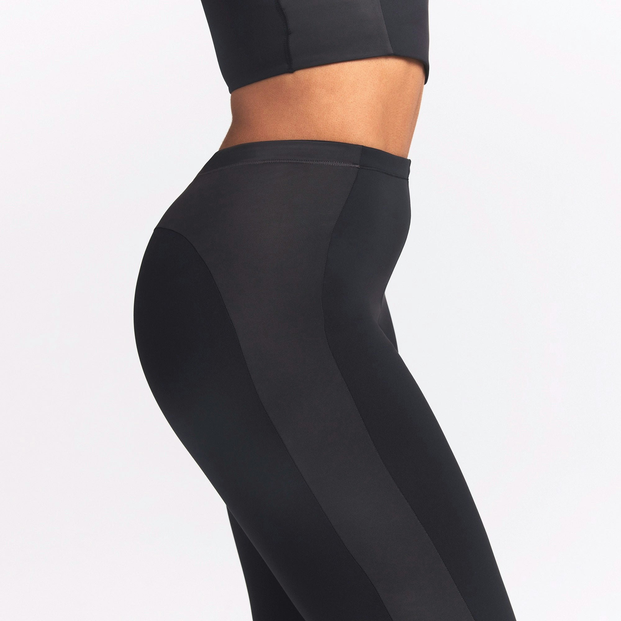 NikeSKIMS MATTE SHINE MIX 29" LEGGING - OBSIDIAN AND IGNEOUS - image 11