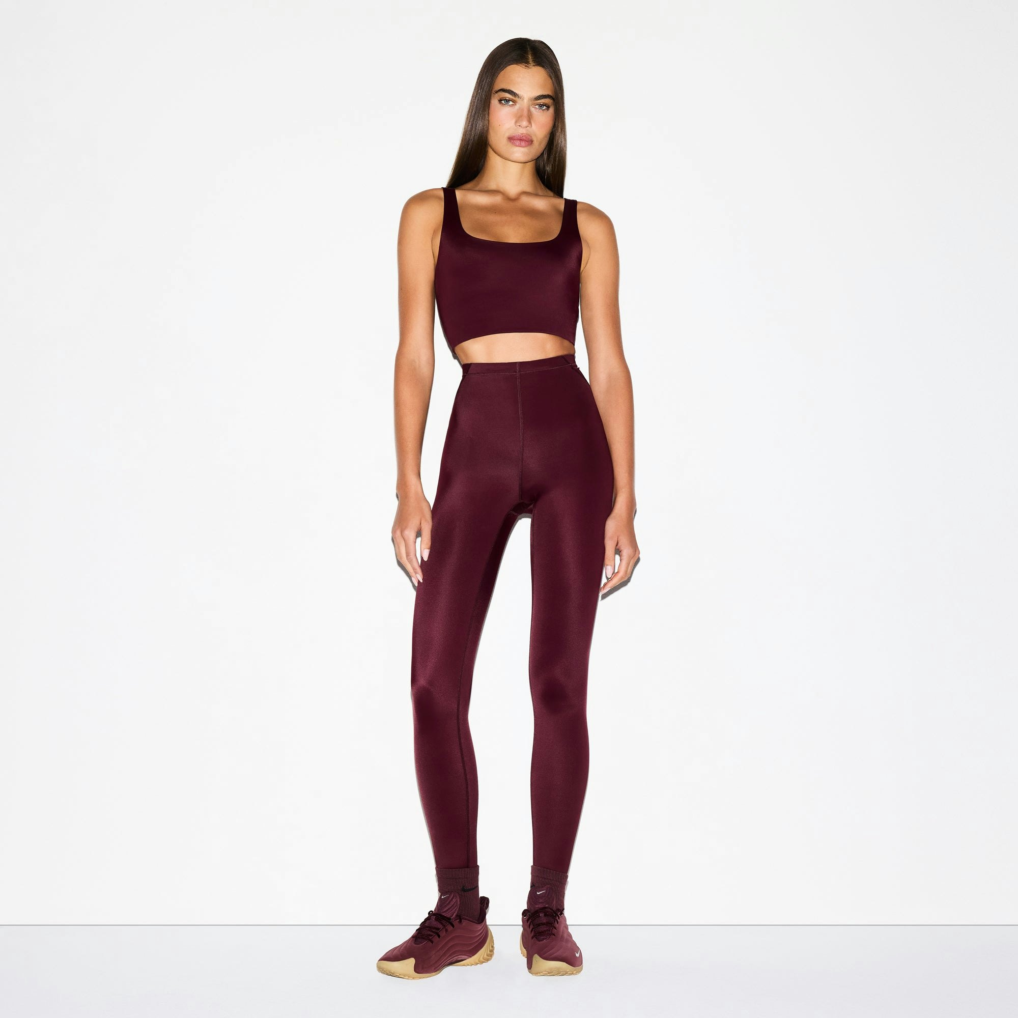 NikeSKIMS SHINE DRAWCORD 26" LEGGING - CURRANT - image 17