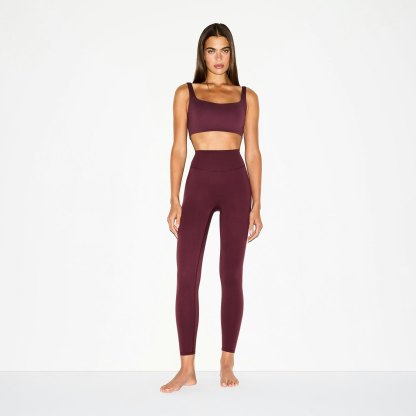 NikeSKIMS MATTE 26" LEGGING - CURRANT - image 40